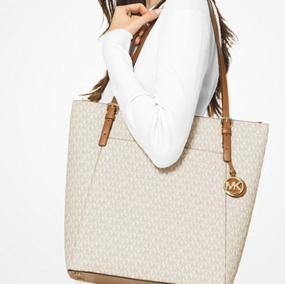 Michael kors voyager large logo tote bag Clearance